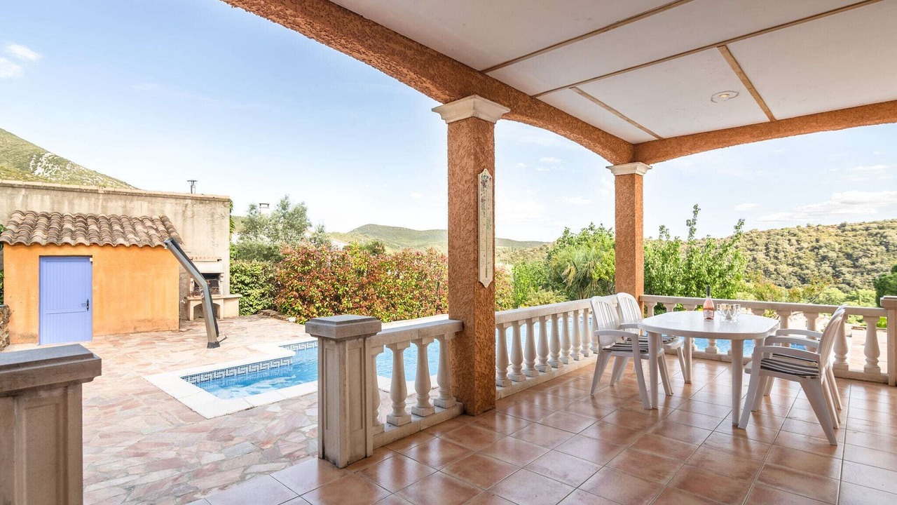 Photo of Patio Balcony in Roquebrun