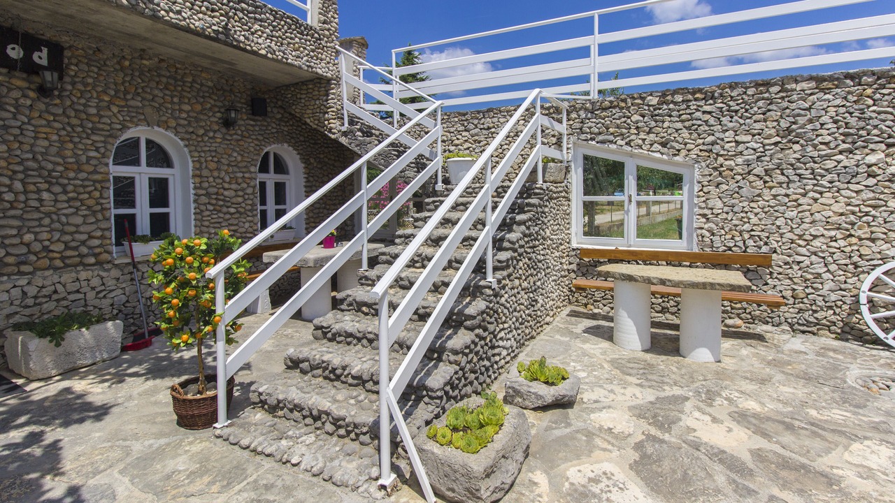 Photo of Patio Balcony in Cista Velika