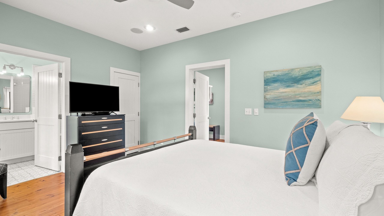 Photo of Bedroom in Seacrest