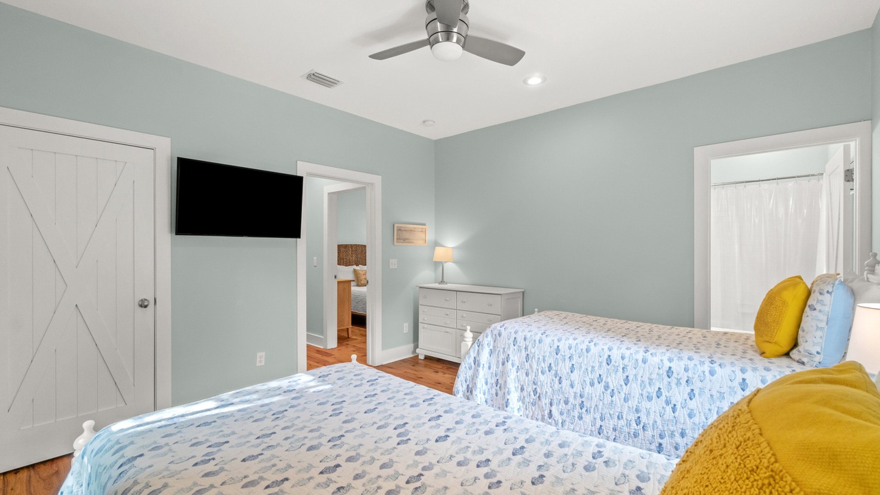 Photo of Bedroom in Seacrest