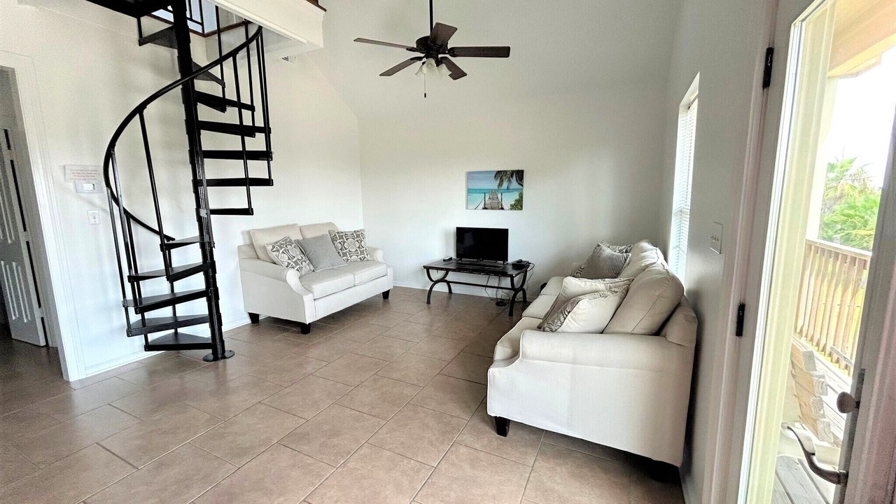 Photo of Livingroom in Grand Isle