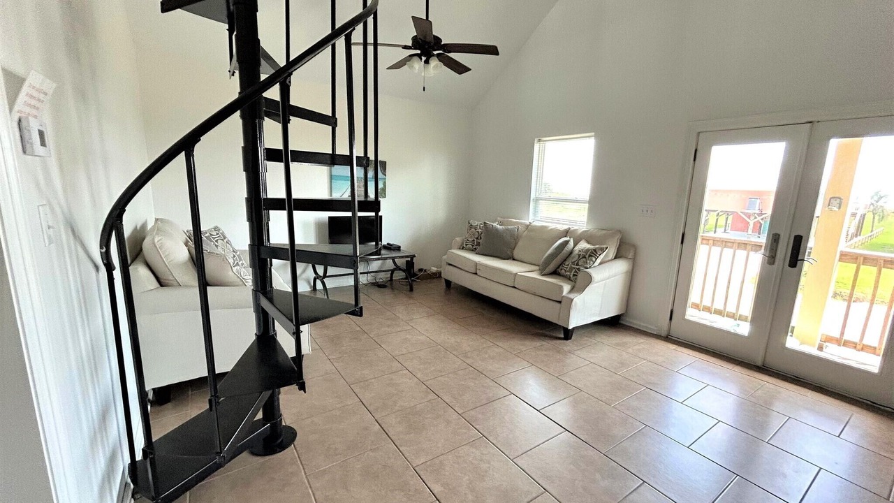 Photo of Livingroom in Grand Isle