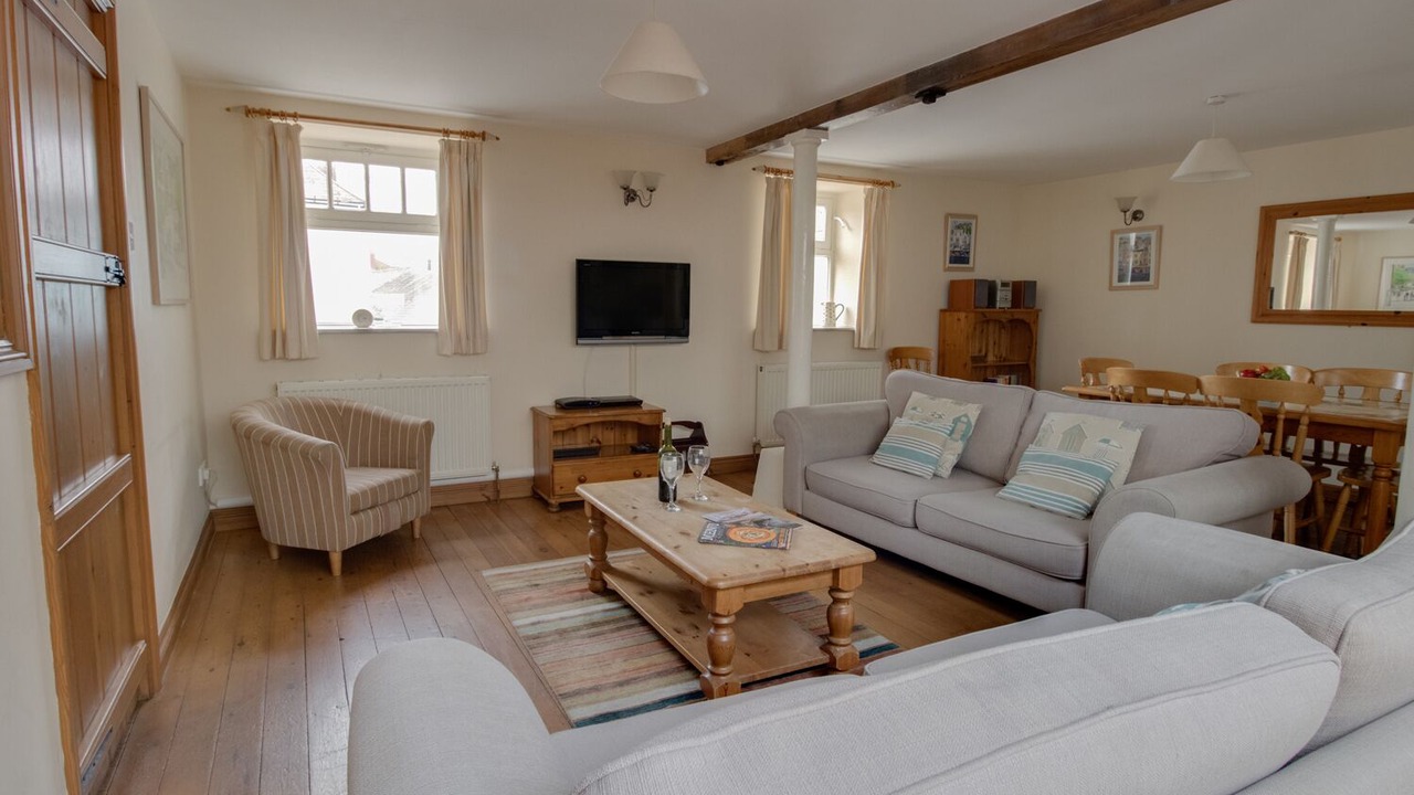 Photo of Livingroom in Weymouth