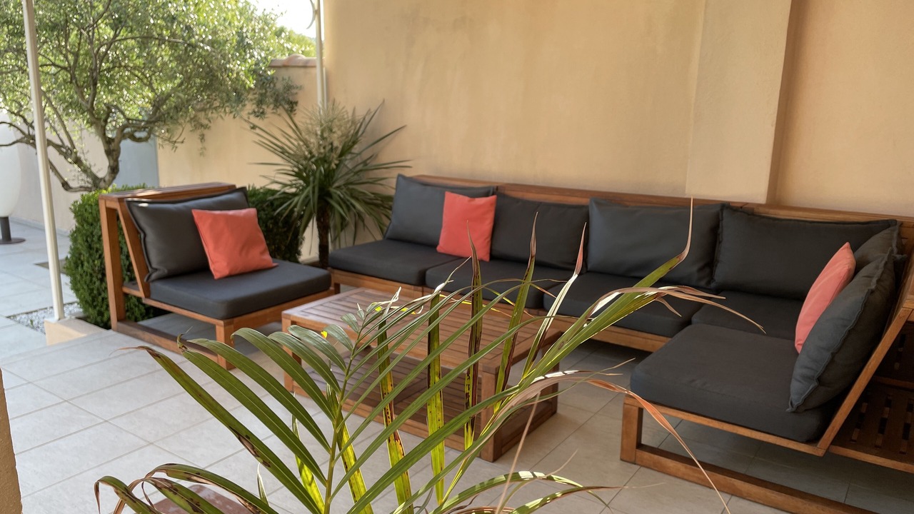 Photo of Outdoor in Malaucene