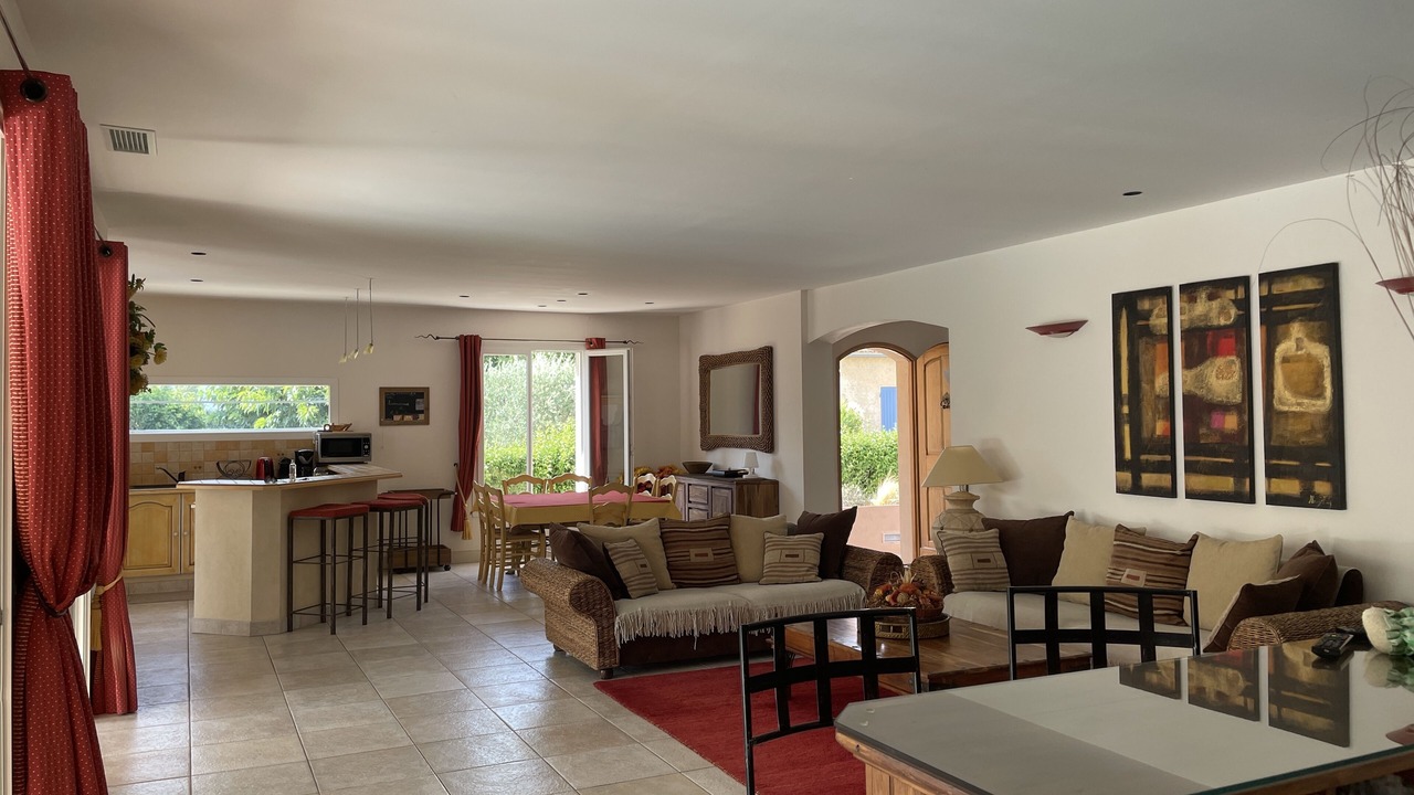 Photo of Others in Malaucene