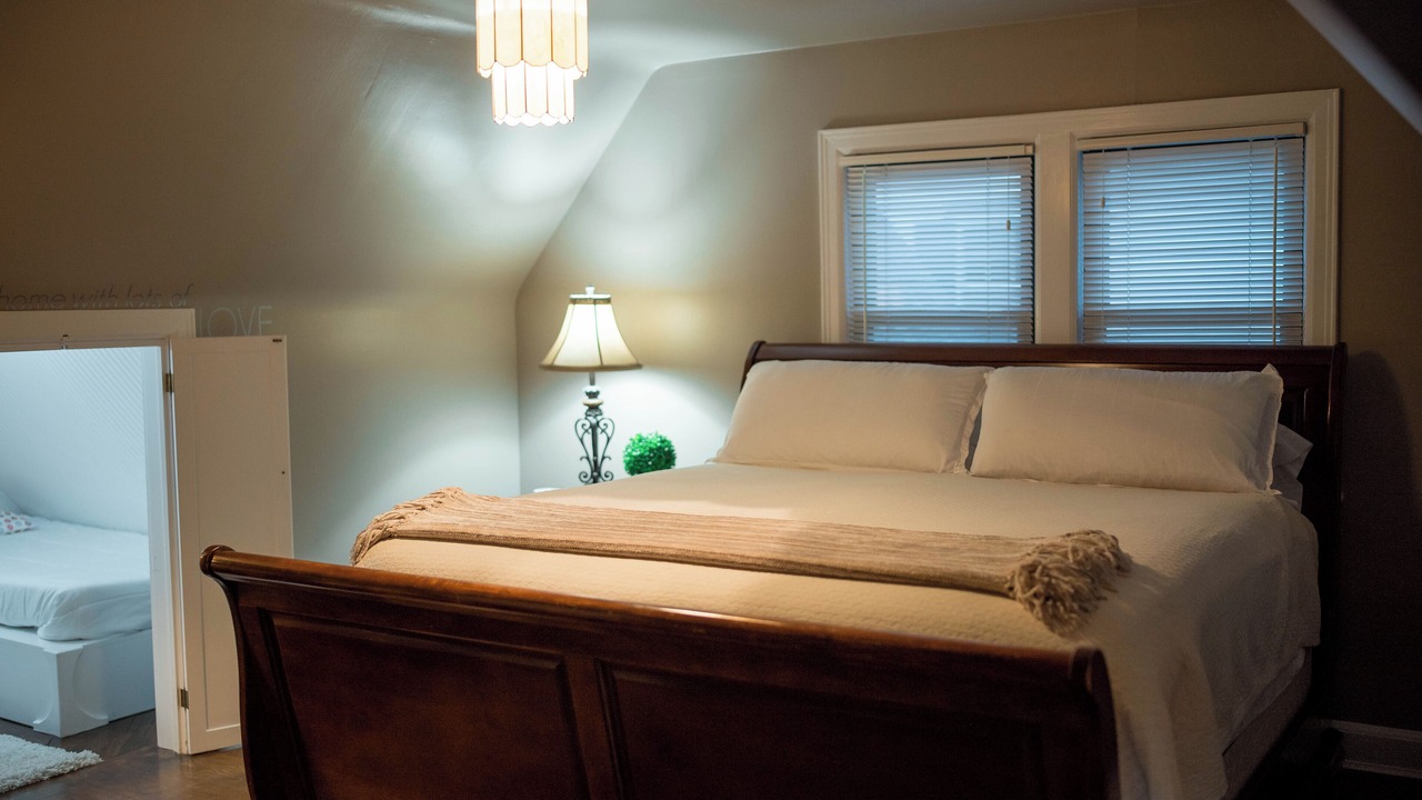 Photo of Bedroom in Walnut Street
