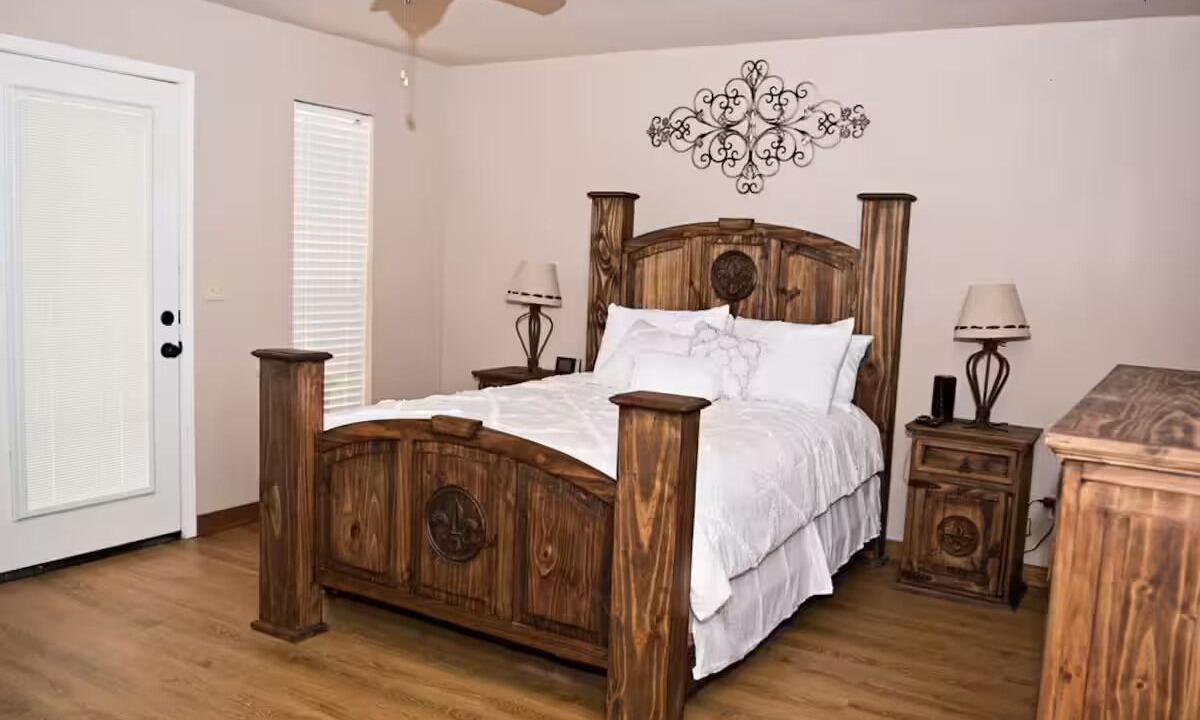 Photo of Bedroom in Natchez