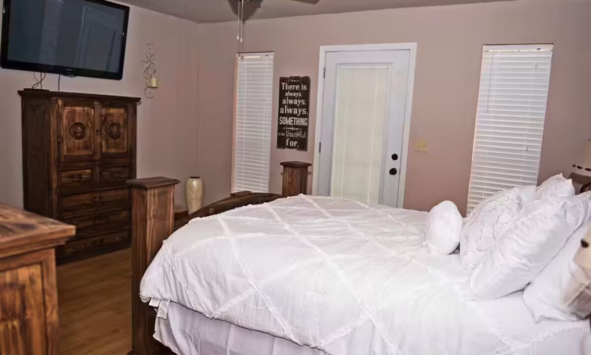 Photo of Bedroom in Natchez
