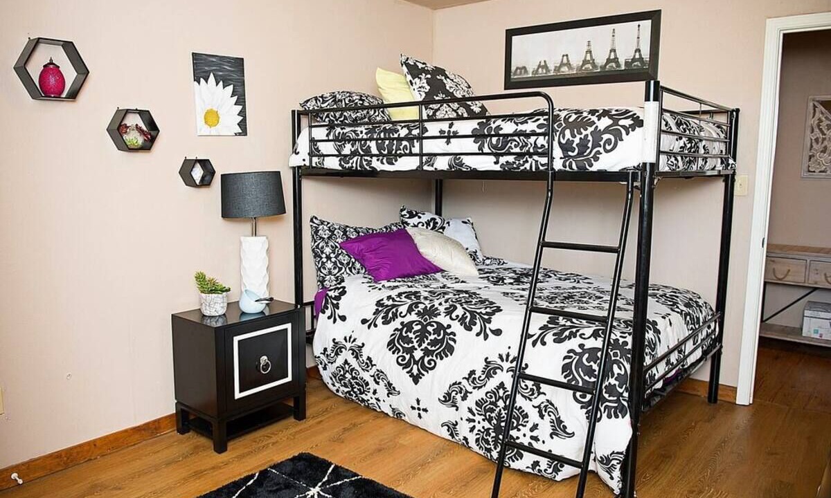 Photo of Bedroom in Natchez