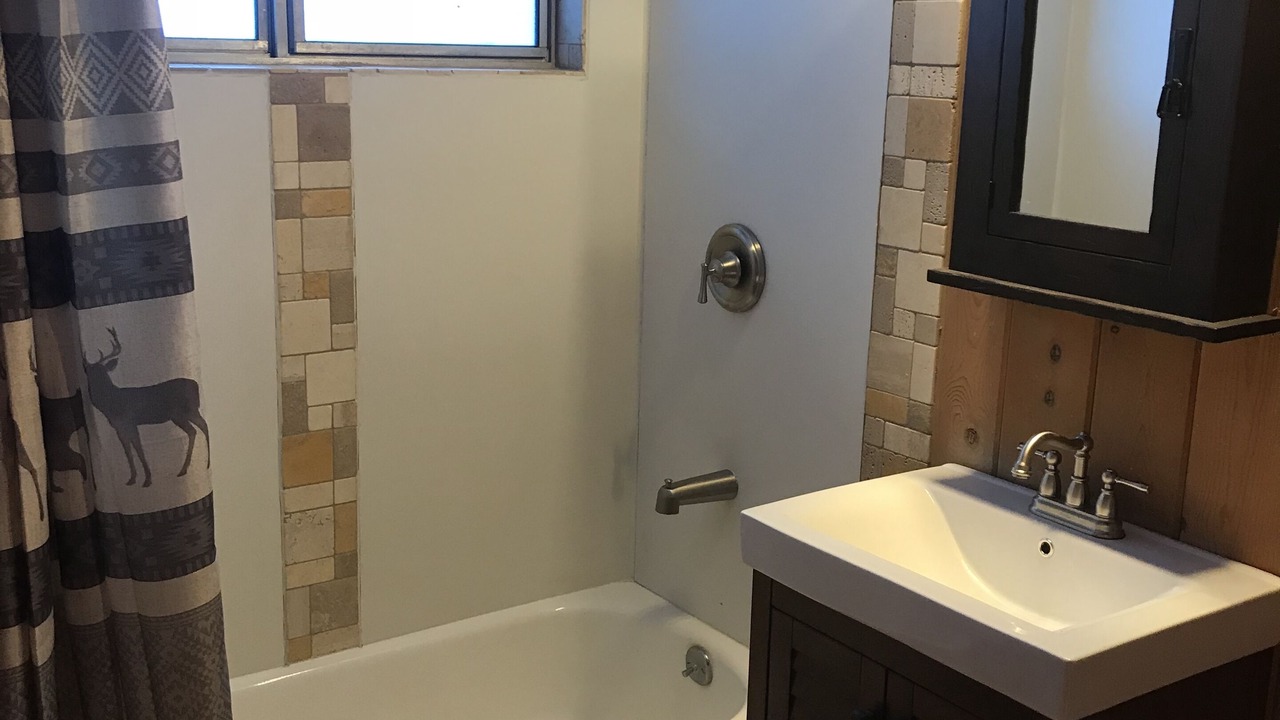 Photo of Bathroom in Glencoe