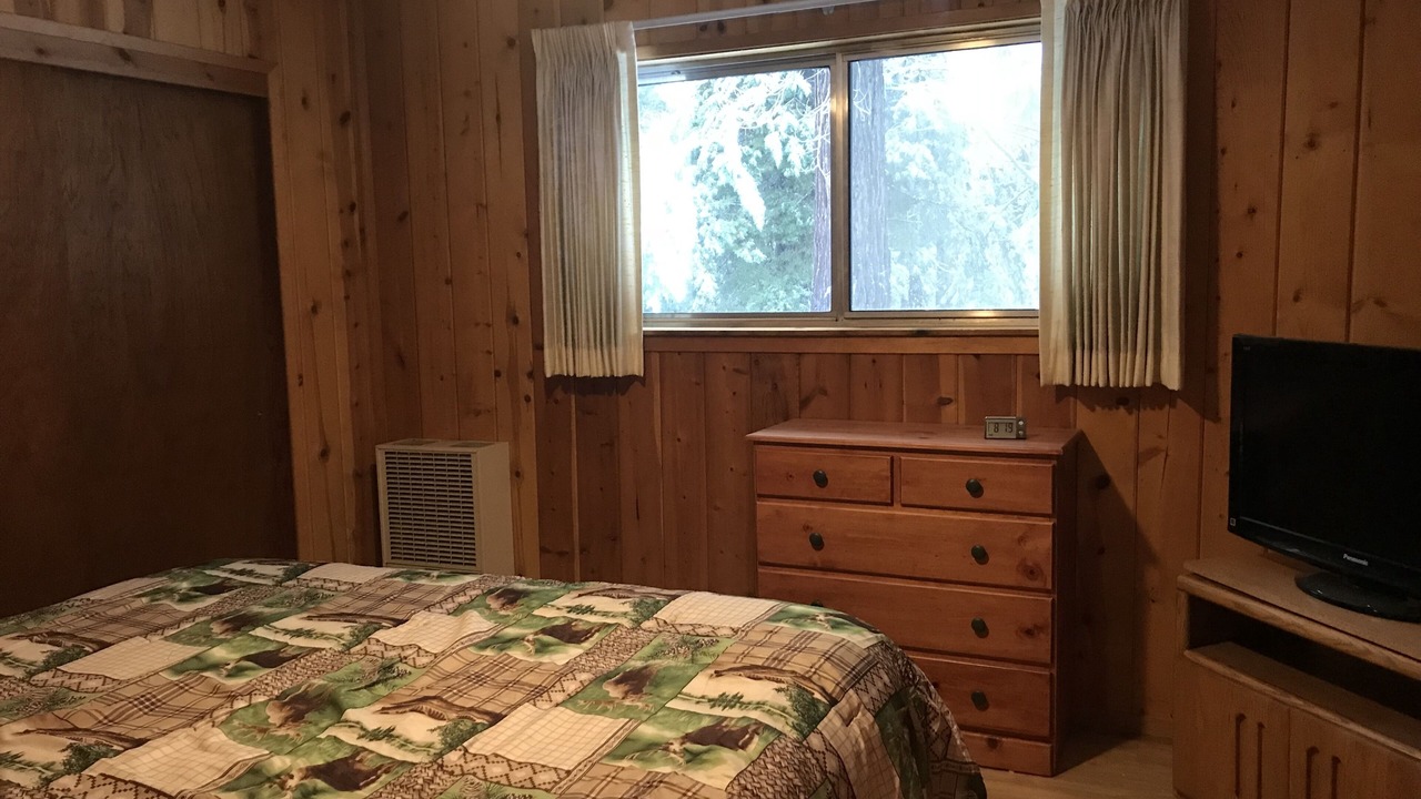 Photo of Bedroom in Glencoe