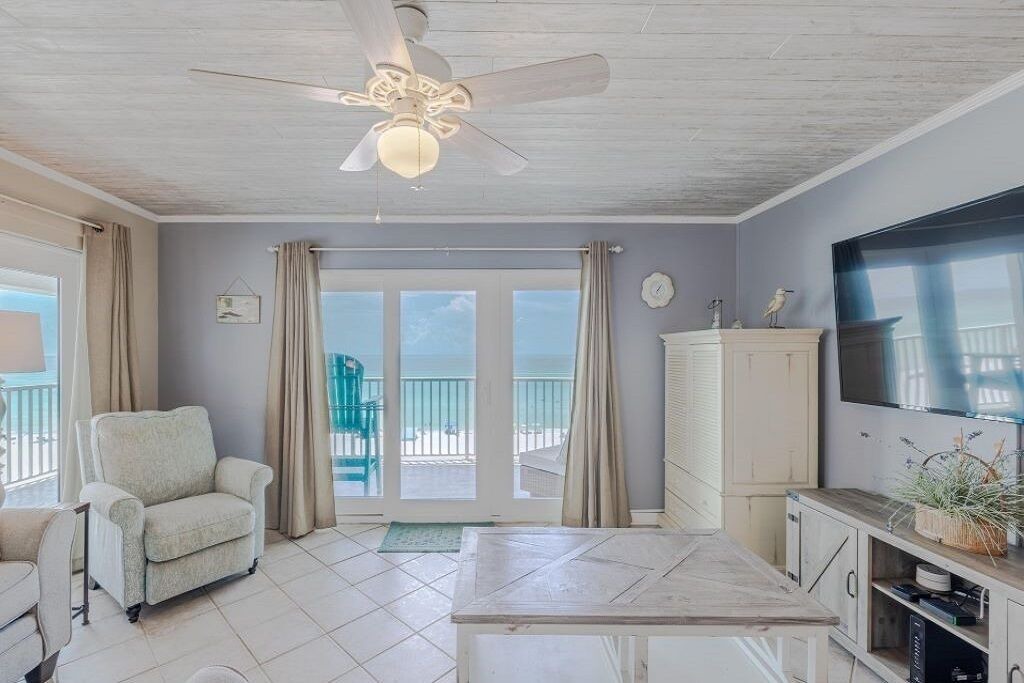 Photo of Bedroom in Biltmore Beach
