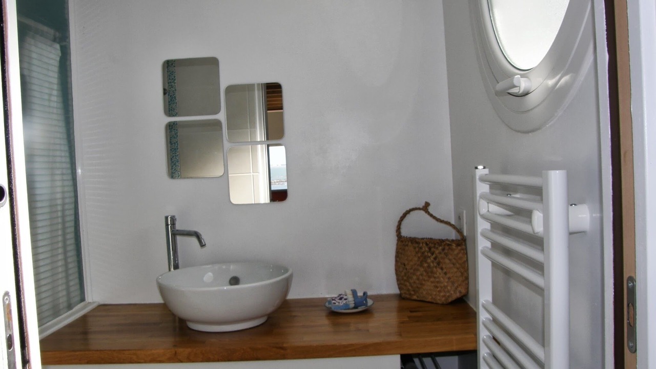 Photo of Bathroom in La Plaine-sur-Mer