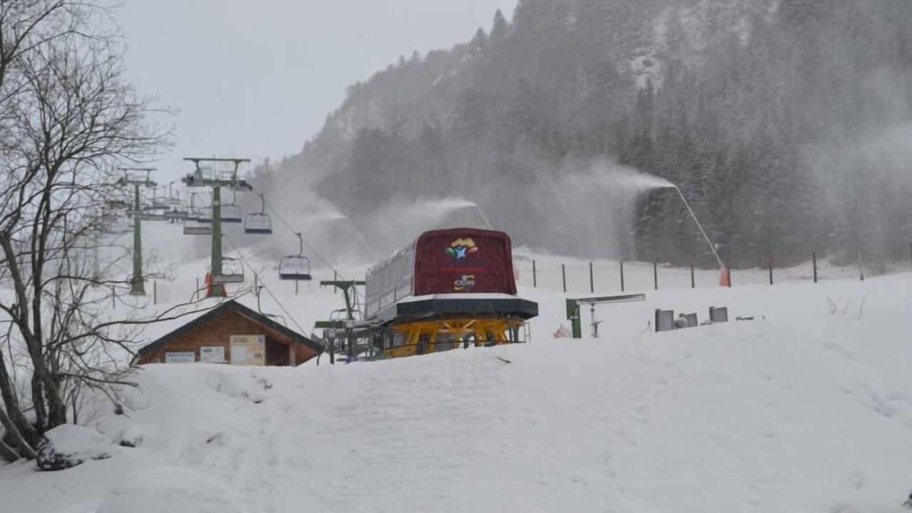 Photo of Others in Mont-Dore