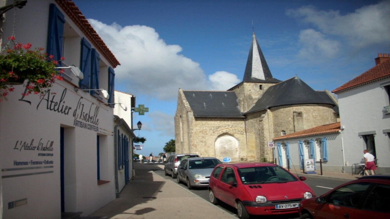 Photo of Others in Sallertaine
