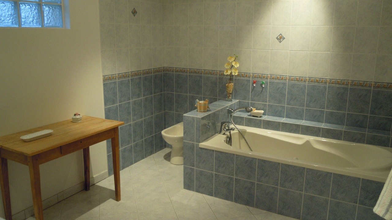 Photo of Bathroom in Saint-Pair-sur-Mer