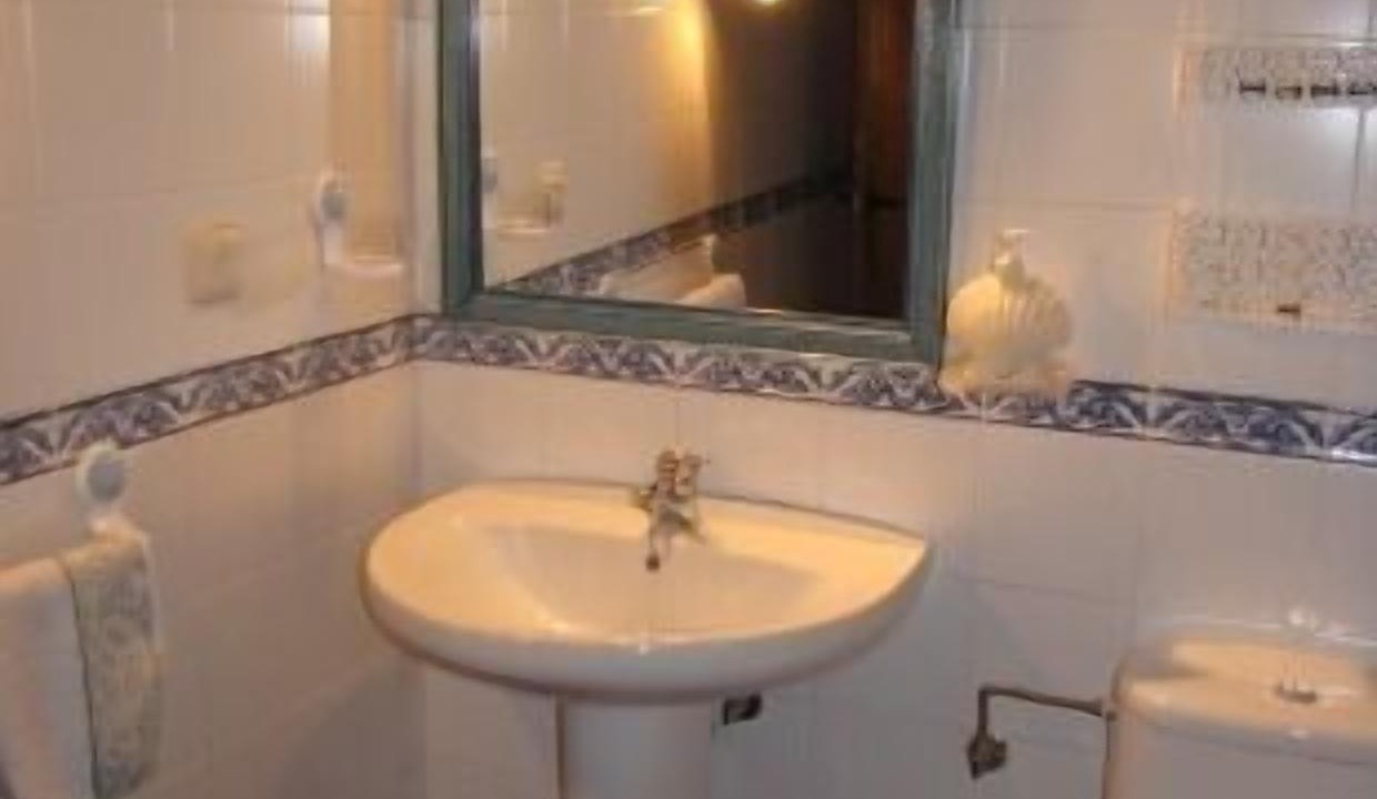 Photo of Bathroom in Villar de Plasencia