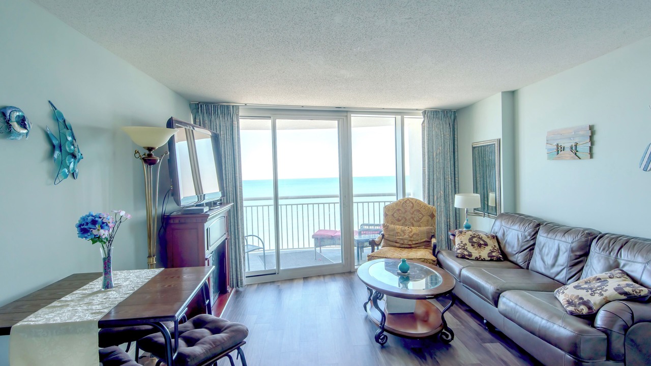 Photo of Livingroom in Downtown Myrtle Beach