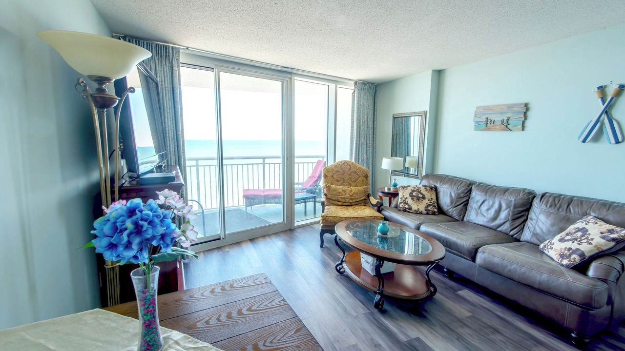 Photo of Livingroom in Downtown Myrtle Beach