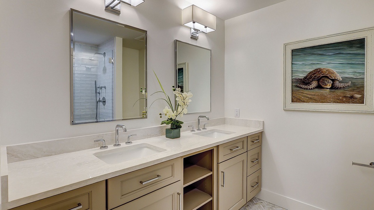 Photo of Bathroom in South Beach