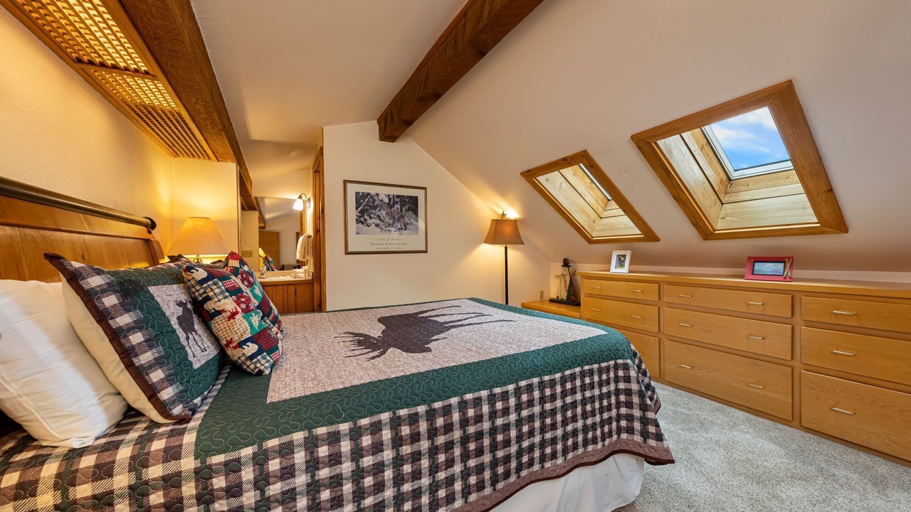 Photo of Bedroom in Moose Wilson Road