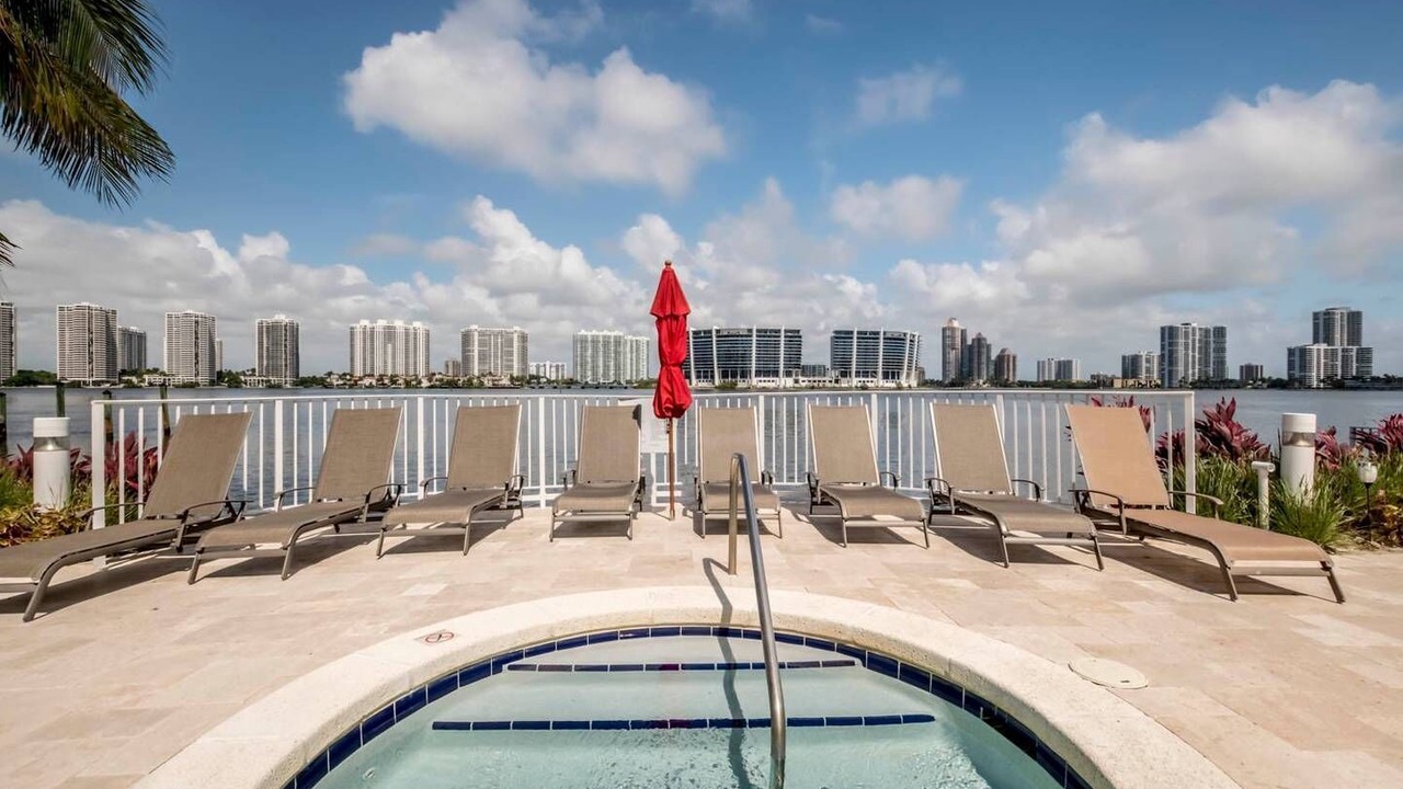 Photo of Outdoor in Sunny Isles Beach