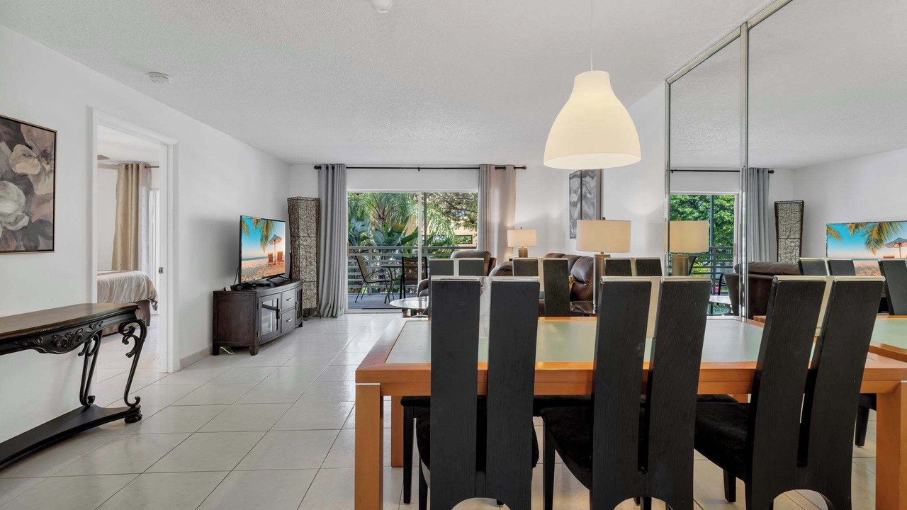 Photo of Others in Sunny Isles Beach