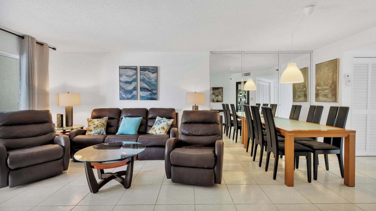 Photo of Others in Sunny Isles Beach