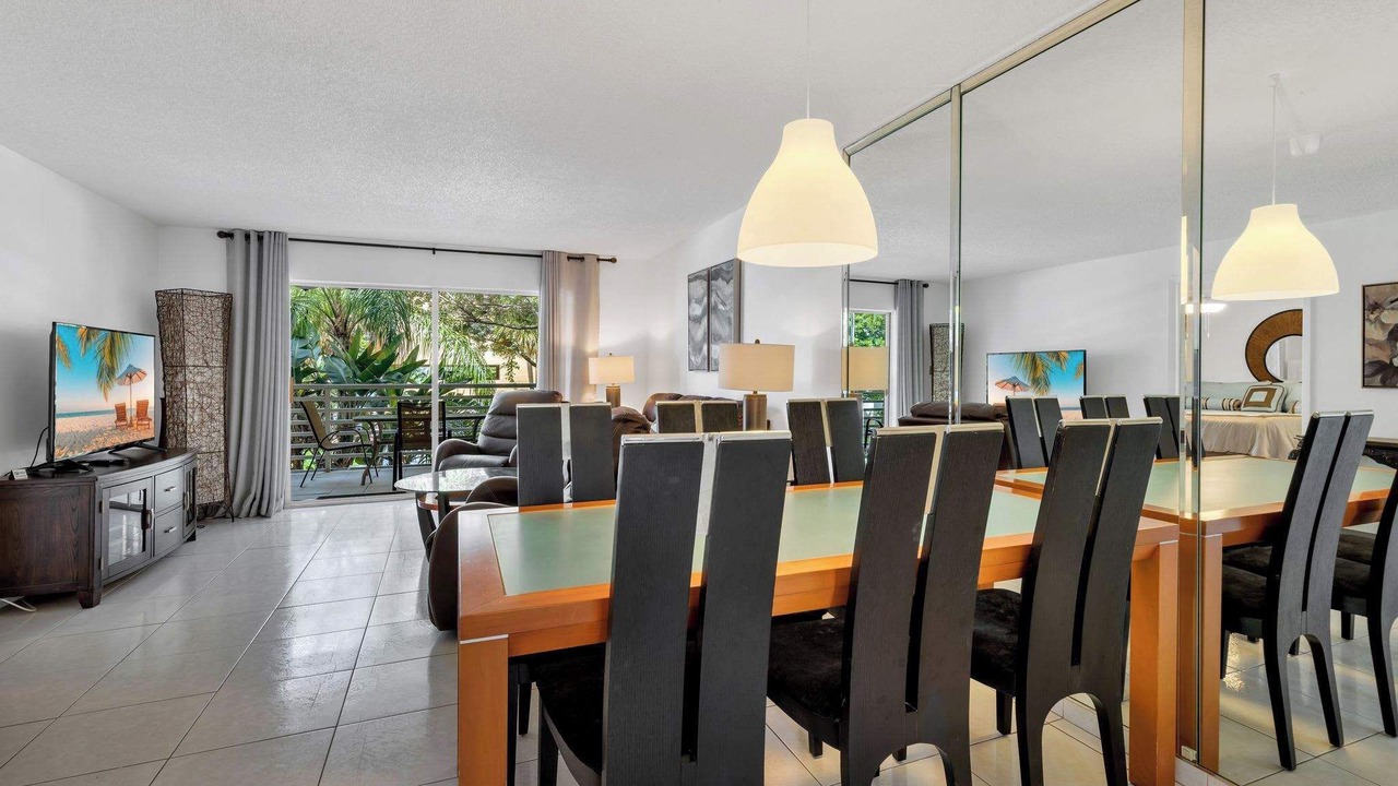 Photo of Others in Sunny Isles Beach