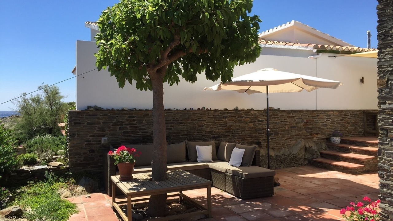 Photo of Patio Balcony in Portlligat