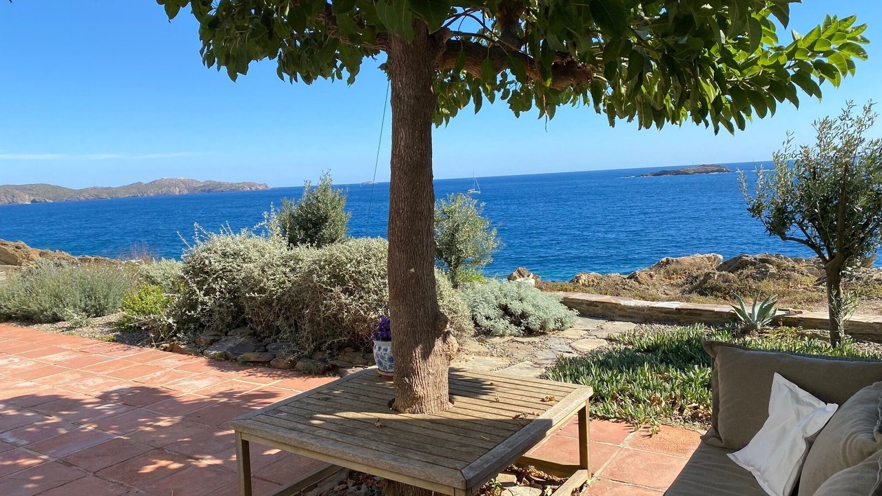 Photo of Patio Balcony in Portlligat