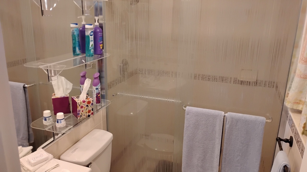 Photo of Bathroom in Gulf Gate Estates