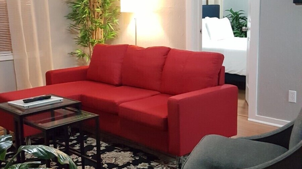 Photo of Livingroom in Lincoln Terrace