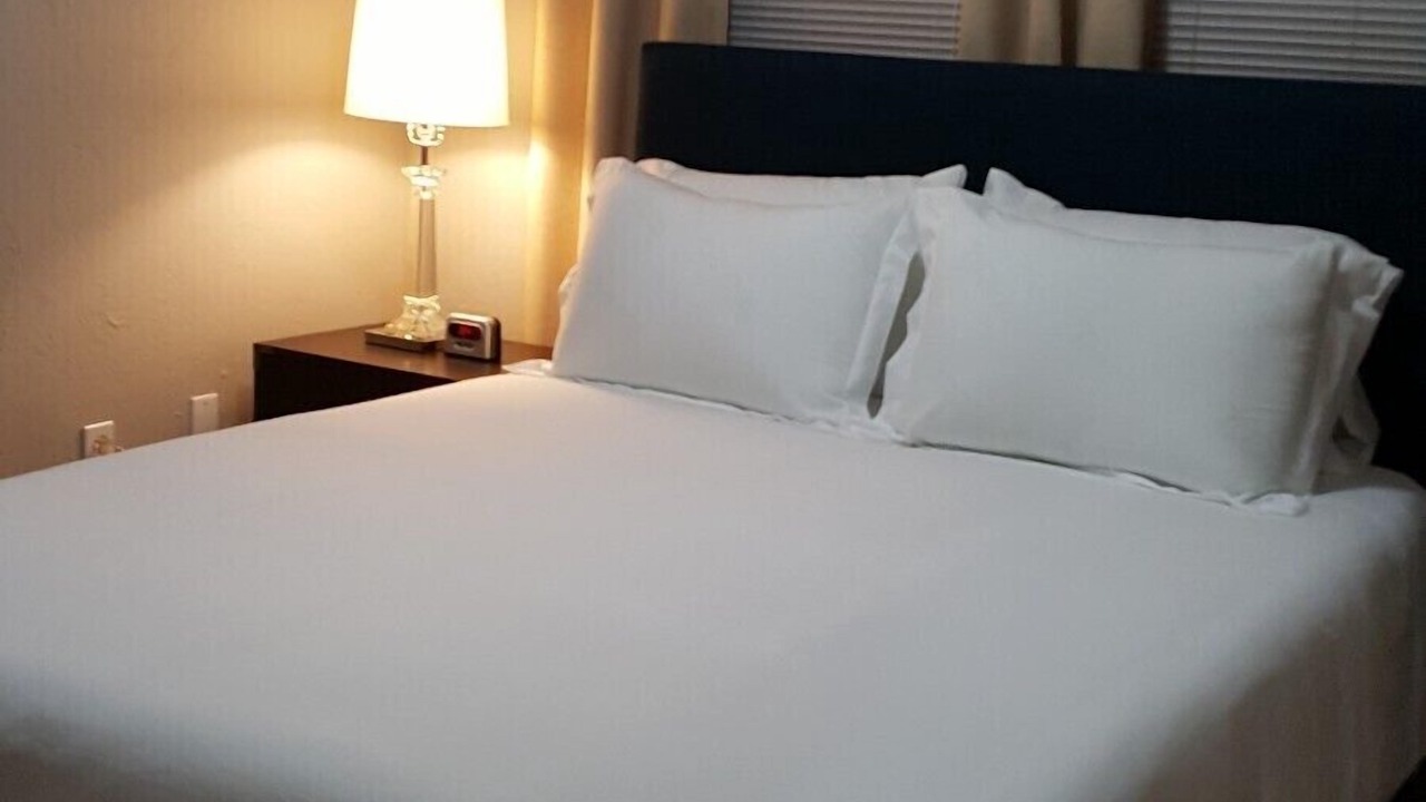 Photo of Bedroom in Lincoln Terrace