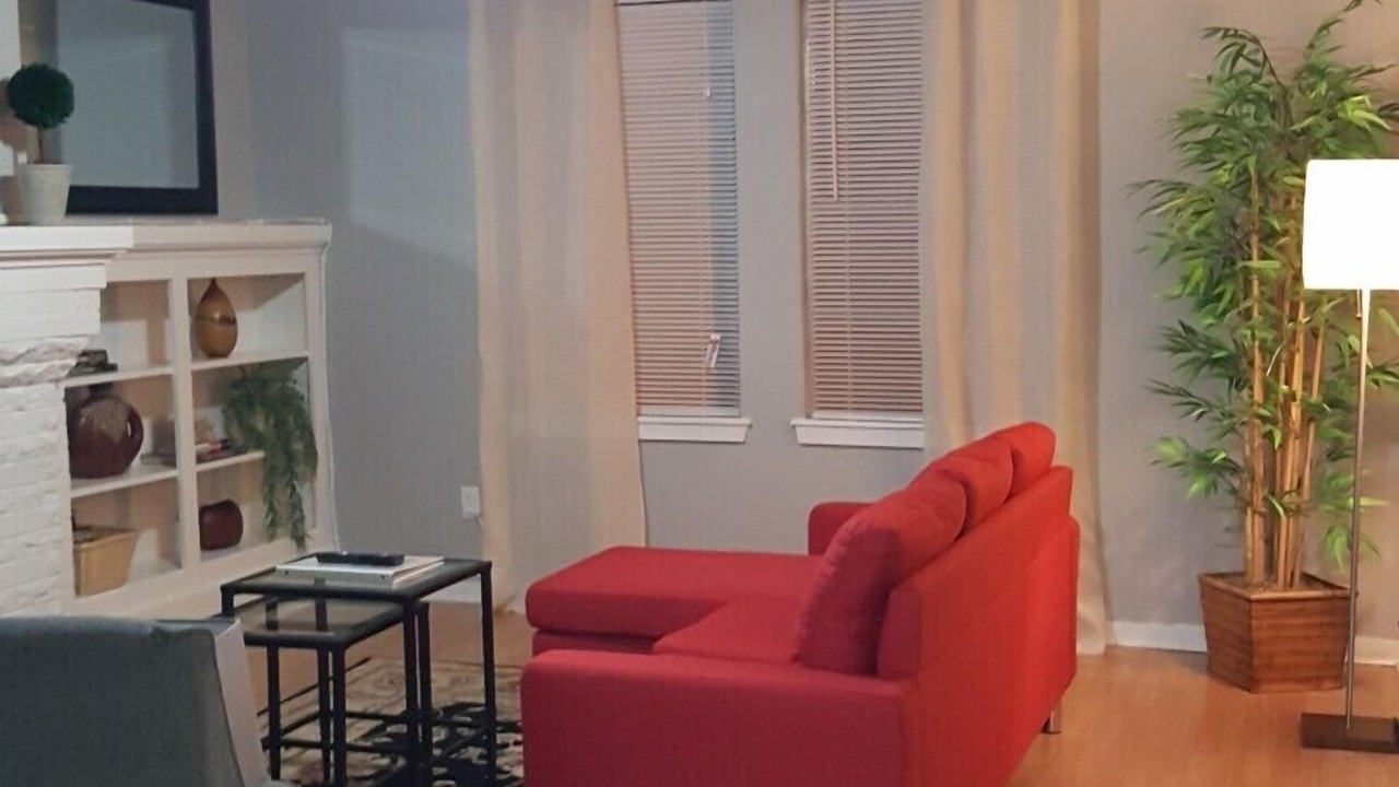Photo of Livingroom in Lincoln Terrace