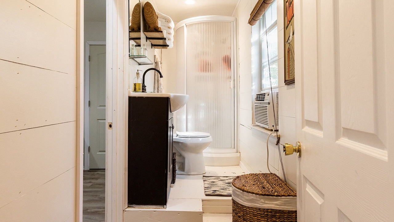 Photo of Bathroom in Valley Mills