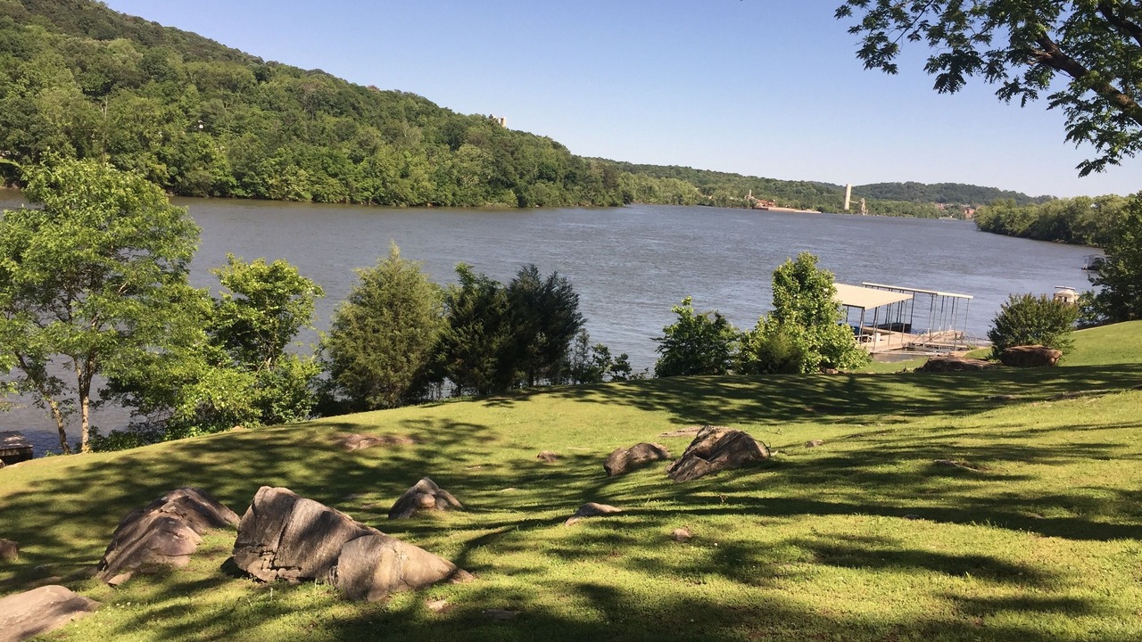 Photo of Outdoor in Lookout Valley Neighborhood Association