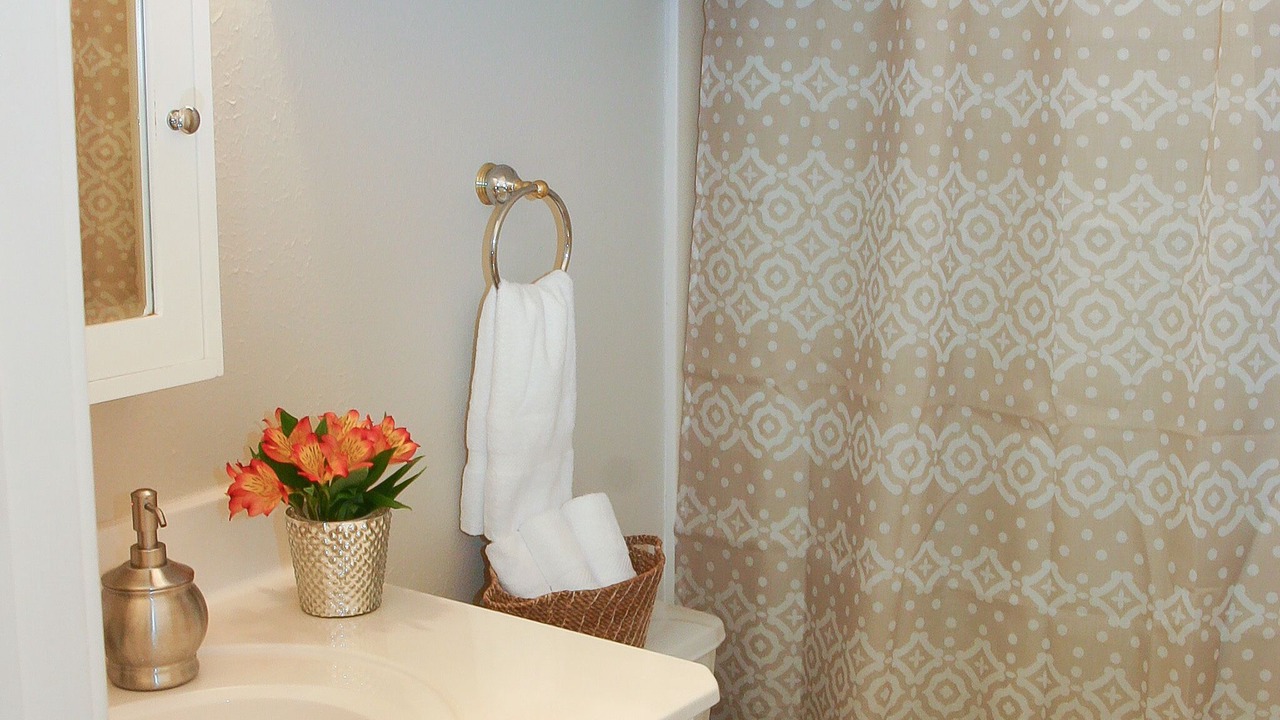 Photo of Bathroom in Oakwood