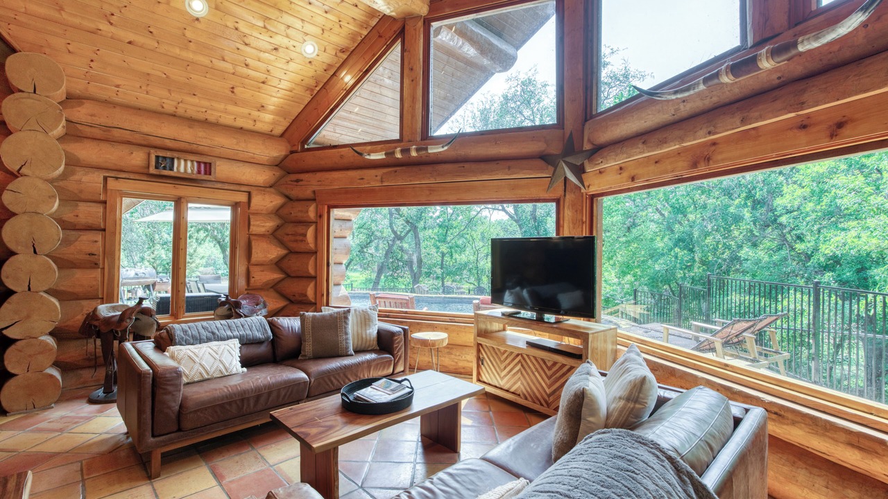 Photo of Livingroom in Marble Falls