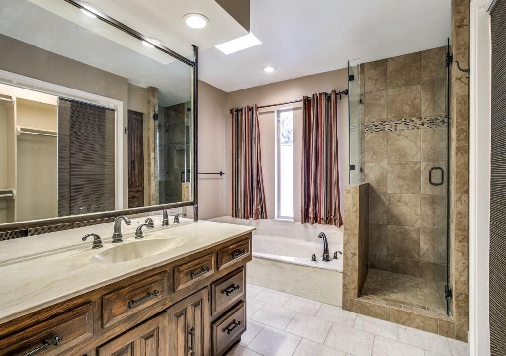 Photo of Bathroom in Far North Dallas