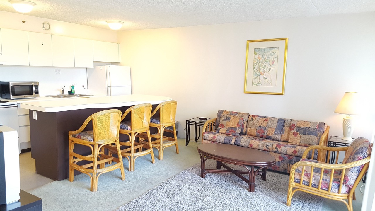 Photo of Livingroom in Waikiki