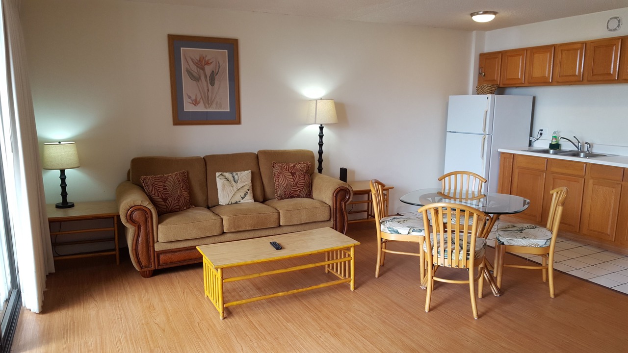 Photo of Livingroom in Waikiki