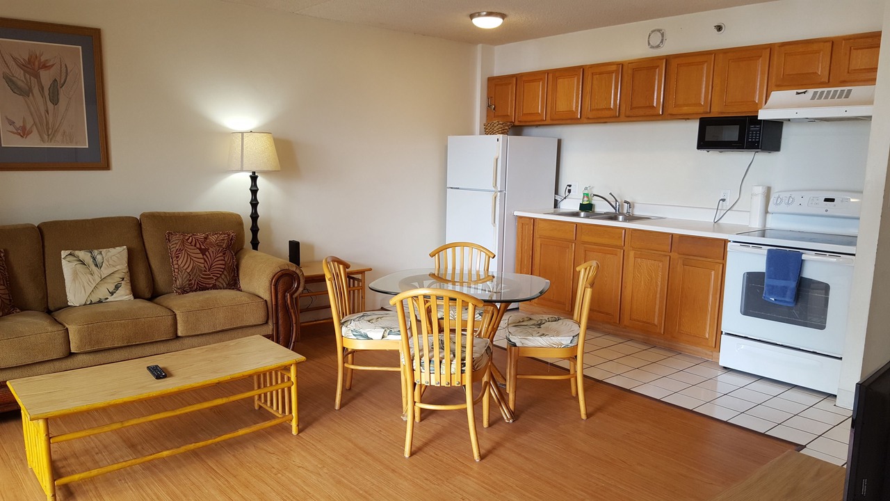 Photo of Livingroom in Waikiki