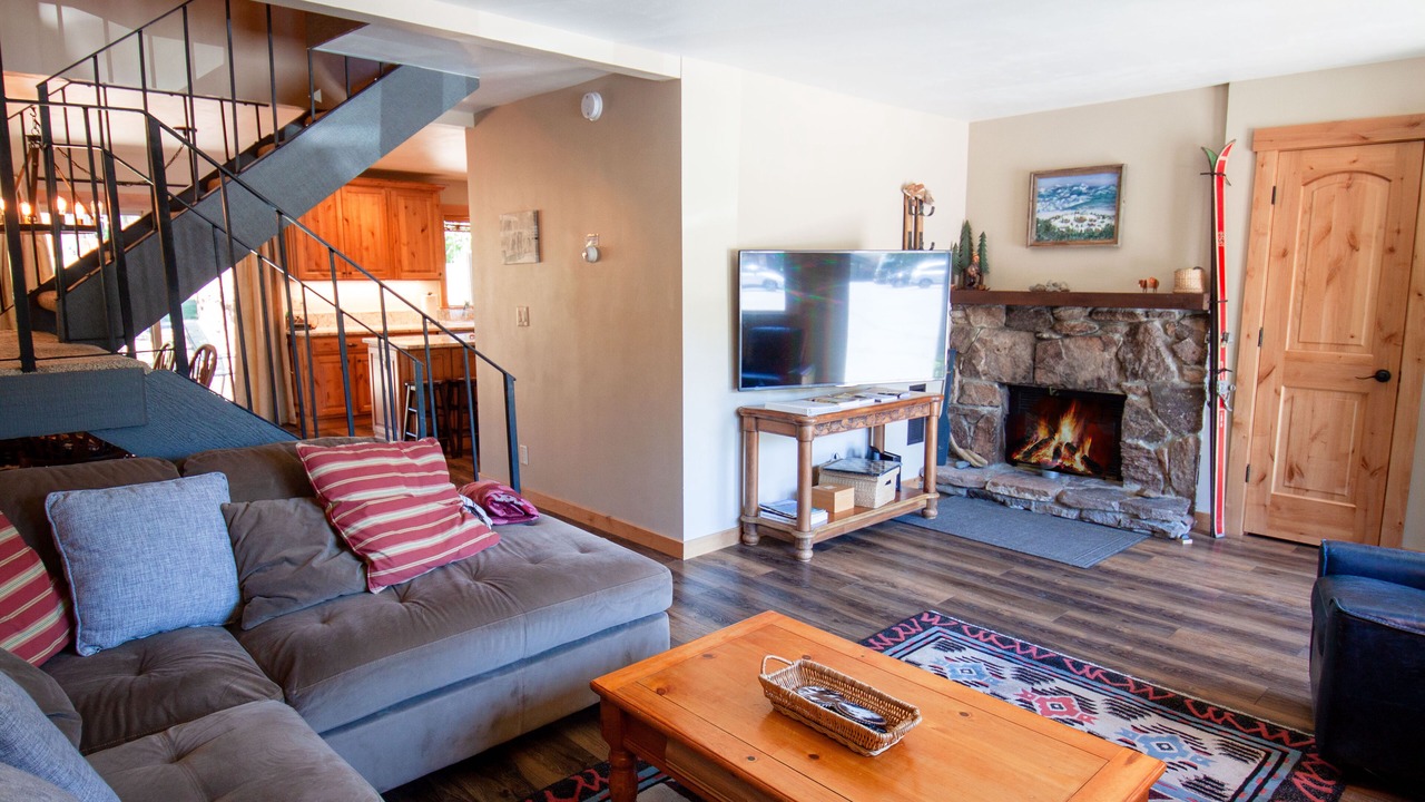 Photo of Livingroom in Lake Forest