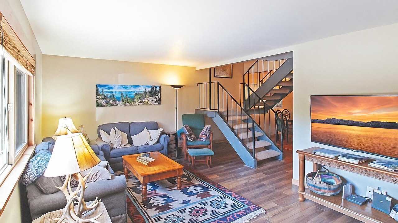 Photo of Livingroom in Lake Forest