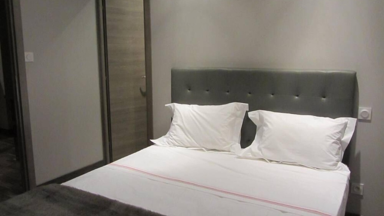 Photo of Bedroom in Jonquieres