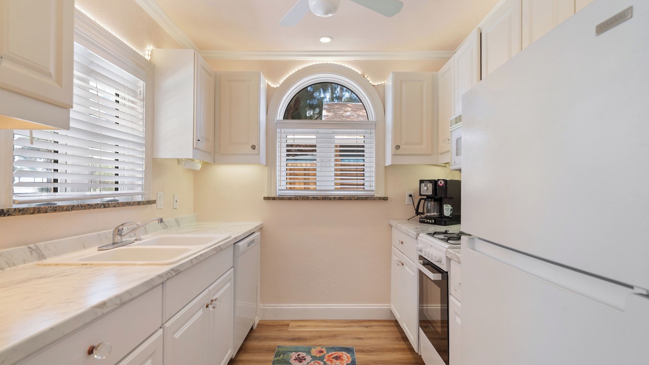 Photo of Kitchen in Treasure Island
