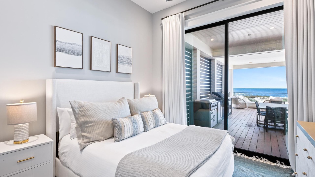 Photo of Bedroom in Seagrove Beach