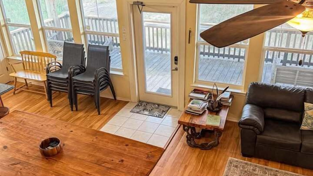 Photo of Livingroom in Grand Isle