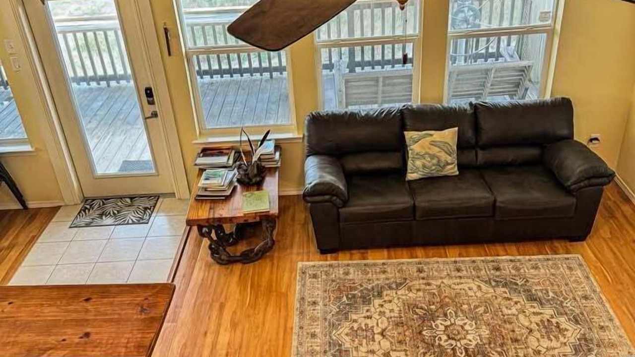 Photo of Livingroom in Grand Isle